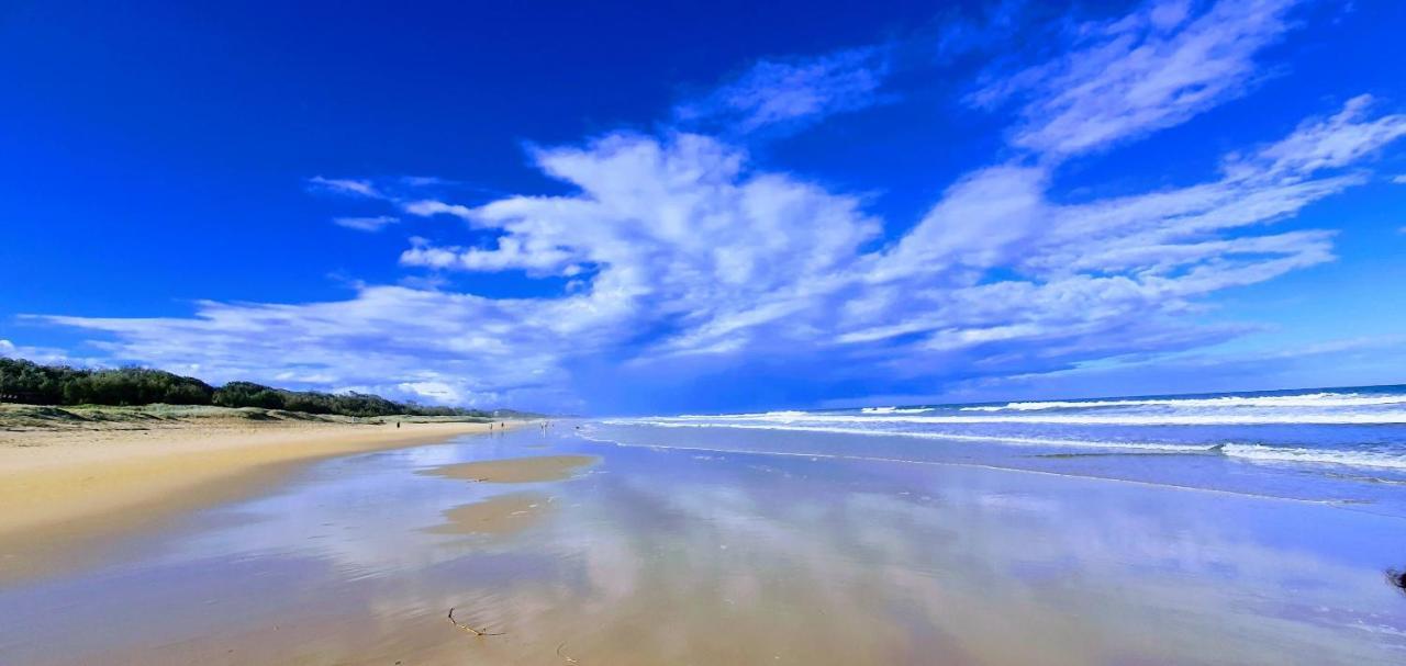 Serene Beachside Apartment Marcoola Esterno foto